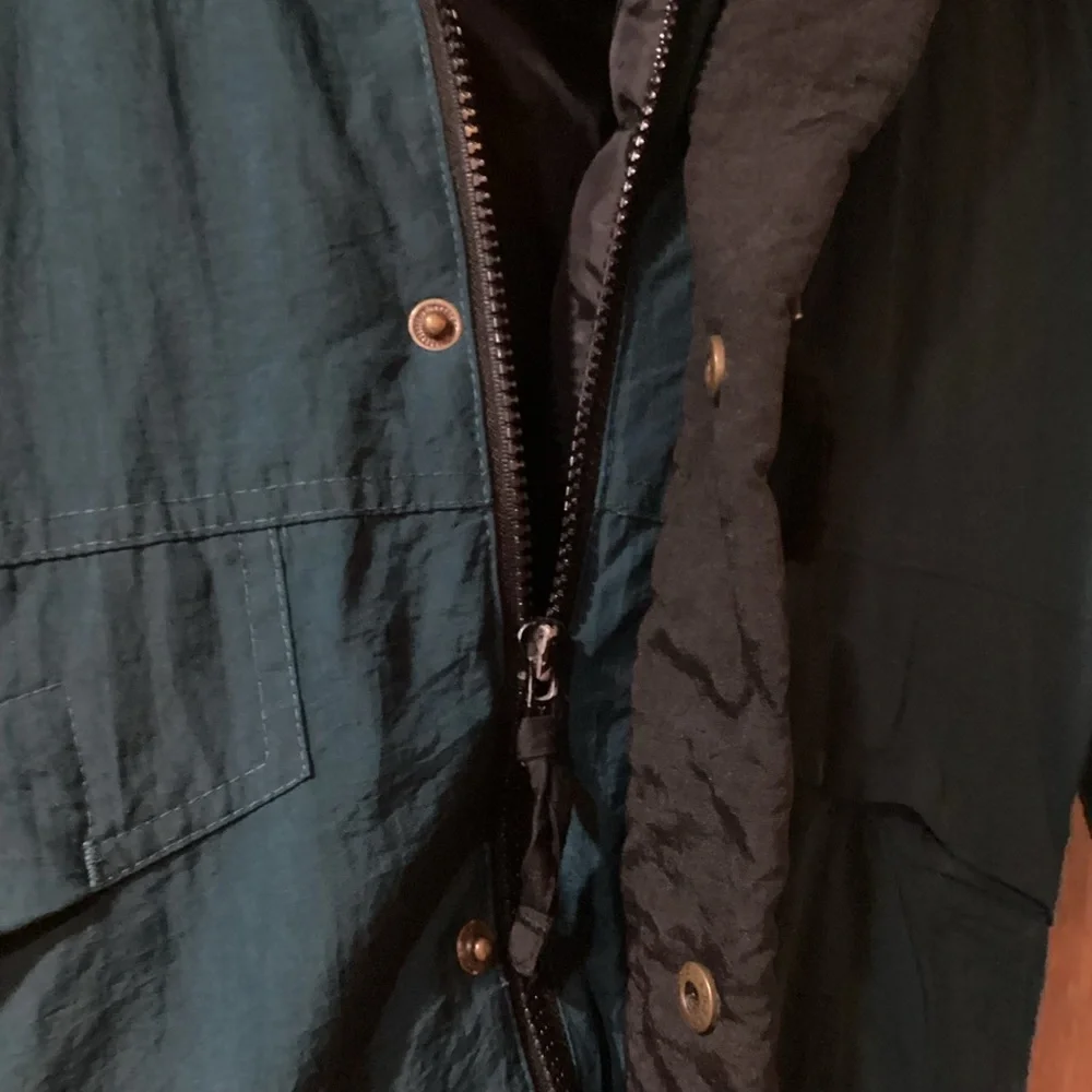 Toma Kids winter jacket in teal - size M (10-12)